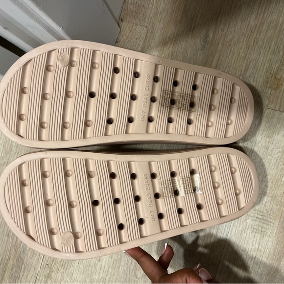 Simmi London Slides | US 9 - Picture 5 of 5